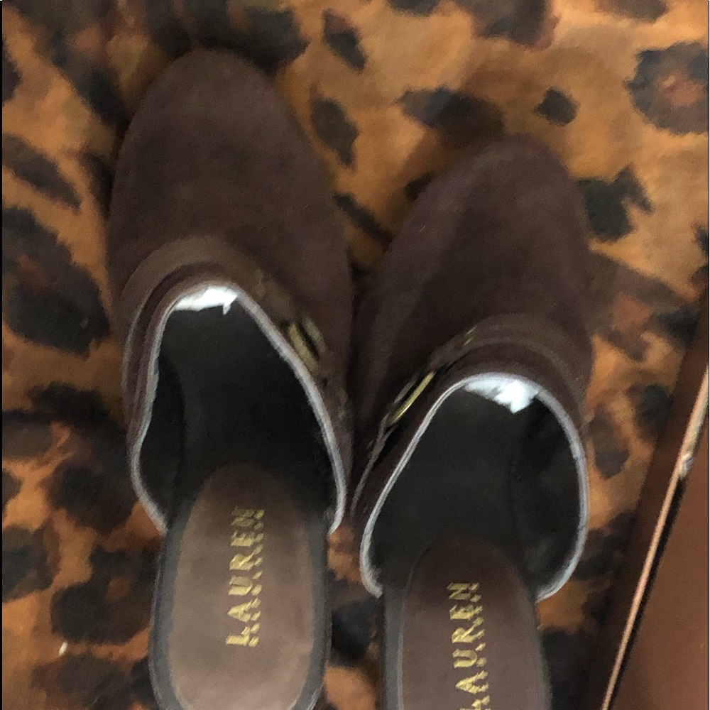 Women’s shoes